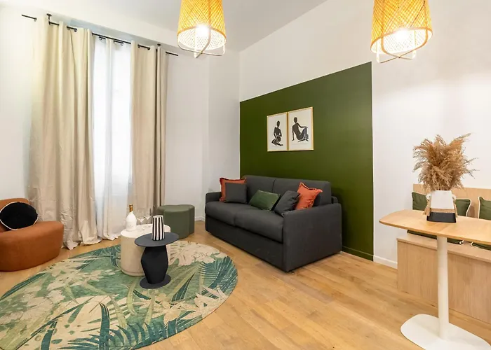 Charming Parisian Apartament *